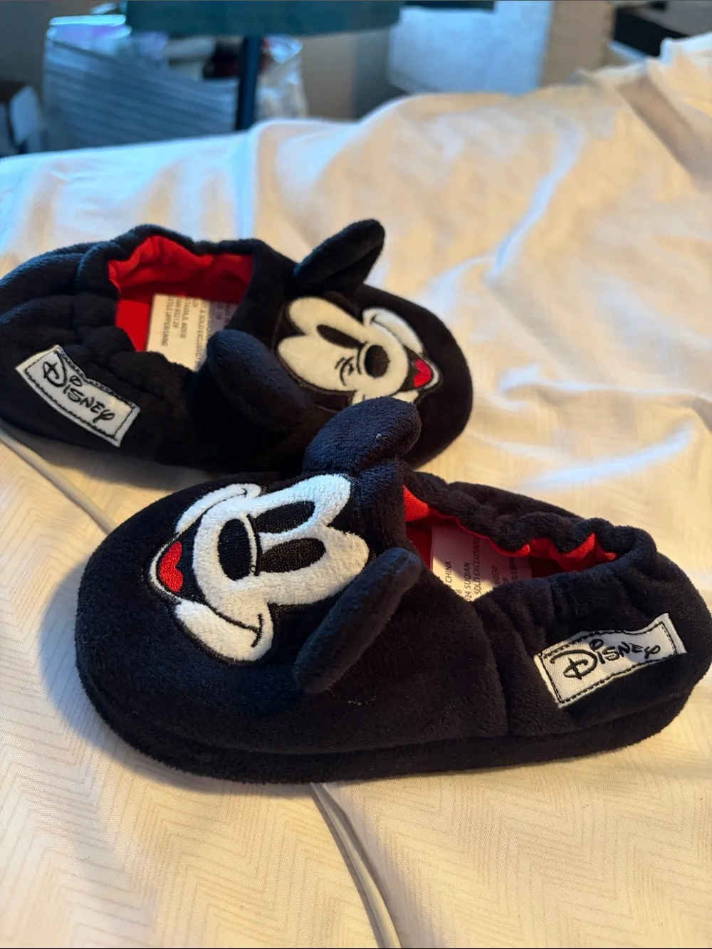 Kids Black Mickey Mouse Plush Slip-On Slippers - 7/8